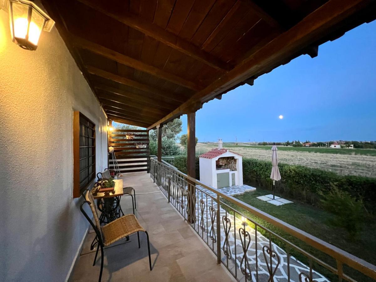 Anastasias Cottage Nea Irakleia Exterior photo